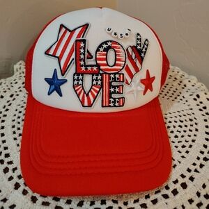LOVE Red White And Blue USA Holidays Trucker Hat Peace Sign With Beads New